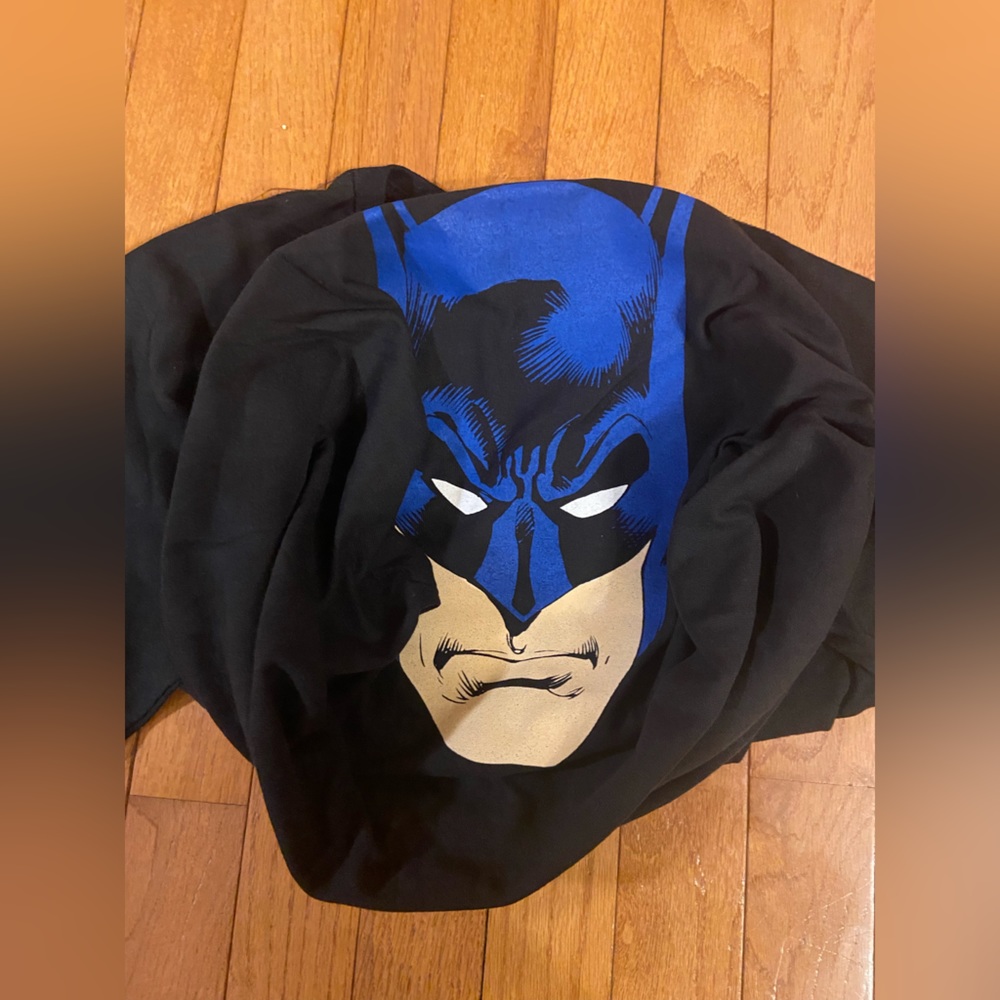 Batman Tee - Picture 3 of 3